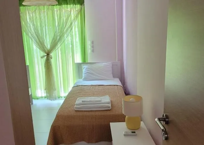 Lydia's 1 - Private Pool, Near Xylokastro Appartement